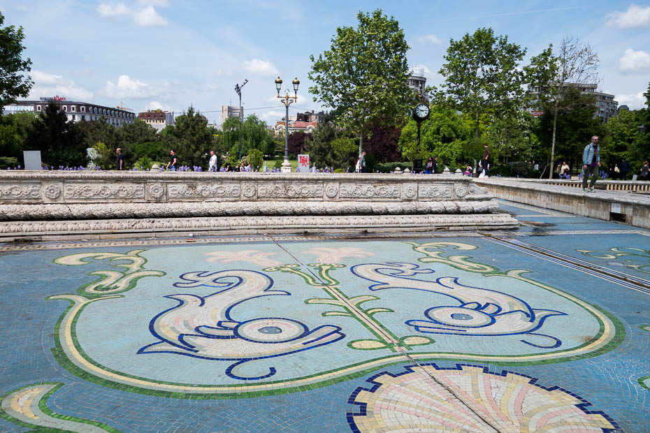 Bucharest fountain