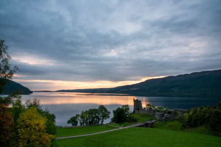 Loch Ness castles