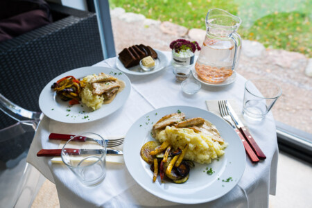 hobekala guesthouse cook